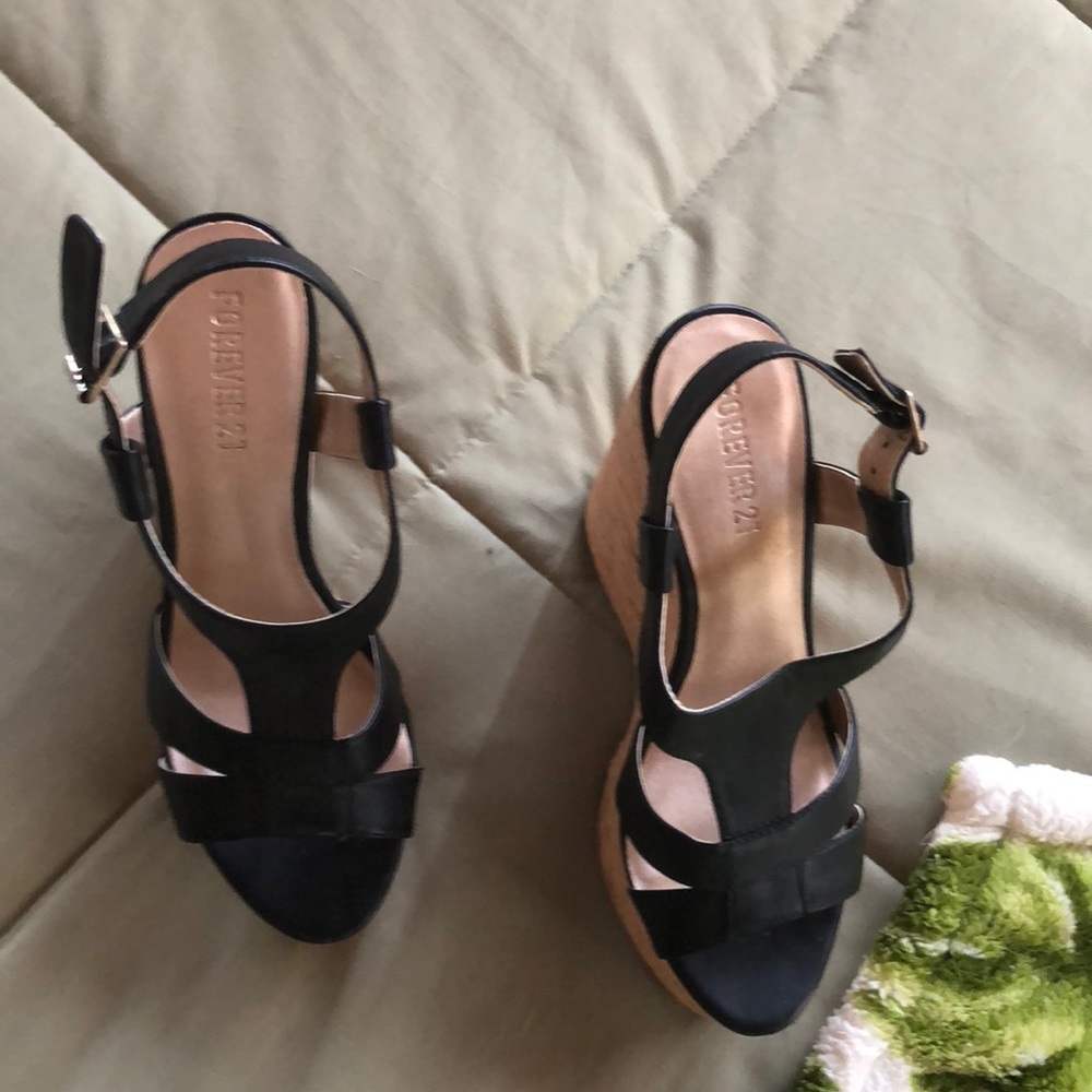 Shoes - Picture 3 of 3
